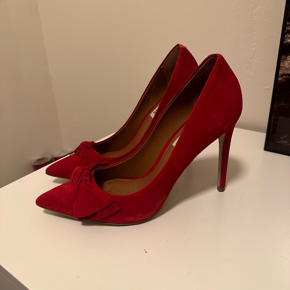Steve Madden Heels - Size 8.5